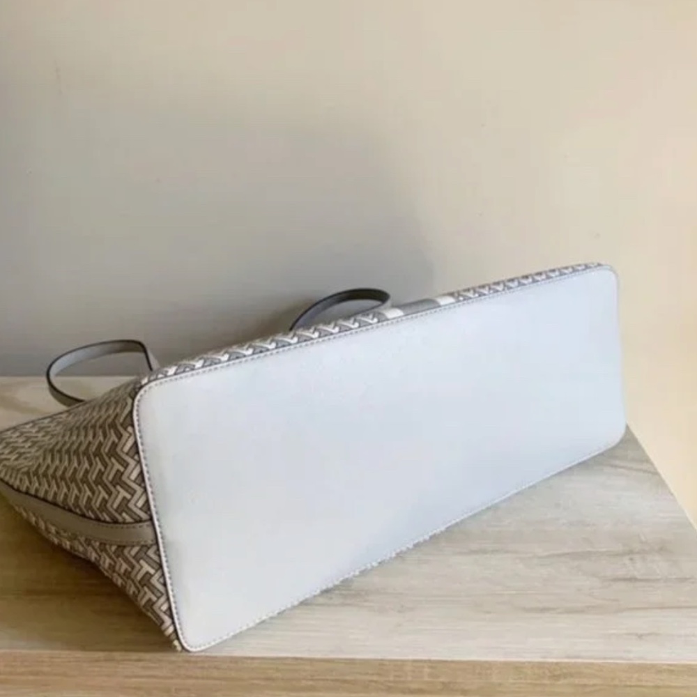 tory burch tote bag 🌼 - Picture 6 of 8